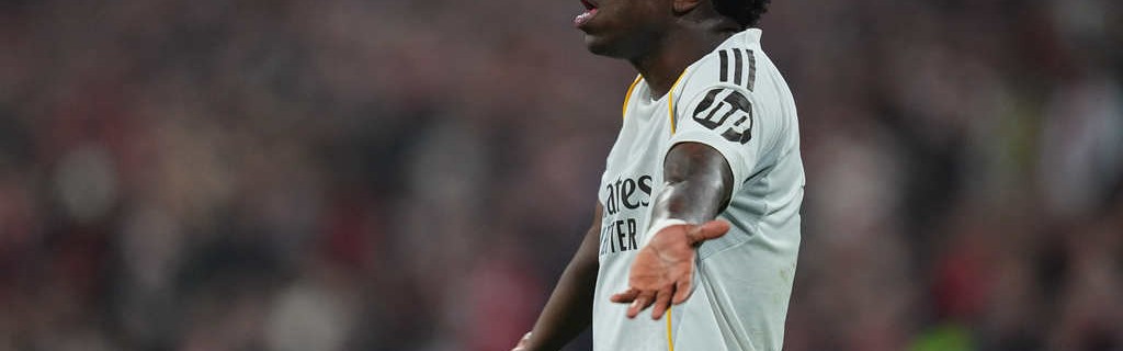 内讧？维尼修斯不传球贝林厄姆抱怨 小熊回怼：闭嘴吧！