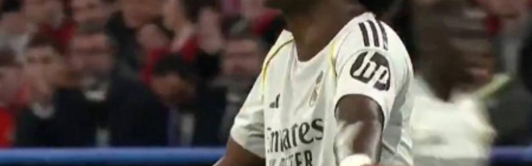 内讧风波？15亿欧的前锋忍无可忍，维尼修斯与贝林厄姆爆发冲突：“闭嘴”