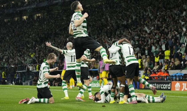 5-3！8-2！欧冠8强一夜诞生4席：葡体史诗级逆转，切尔西曼城惨遭双杀